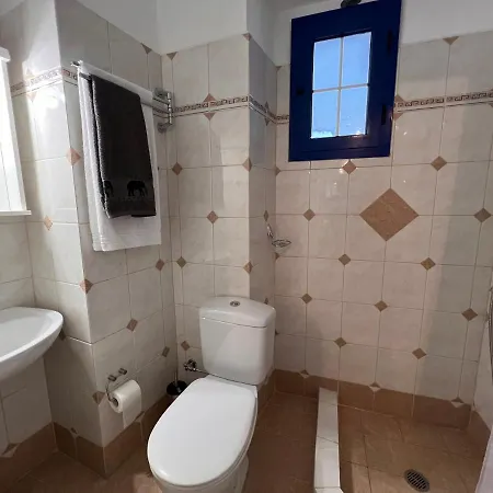 Appartement Elefanti Nani à Livadia  Extérieur photo