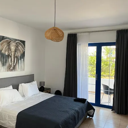 Appartement Elefanti Nani à Livadia  Extérieur photo