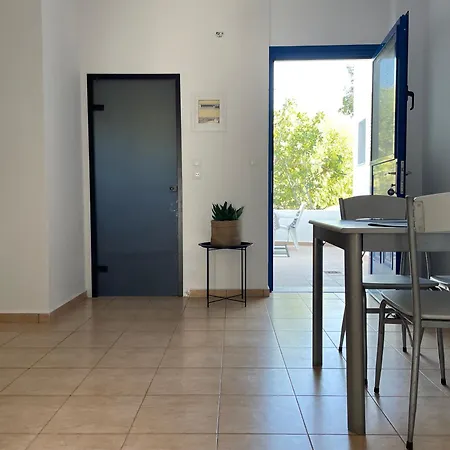 Appartement Elefanti Nani à Livadia  Extérieur photo